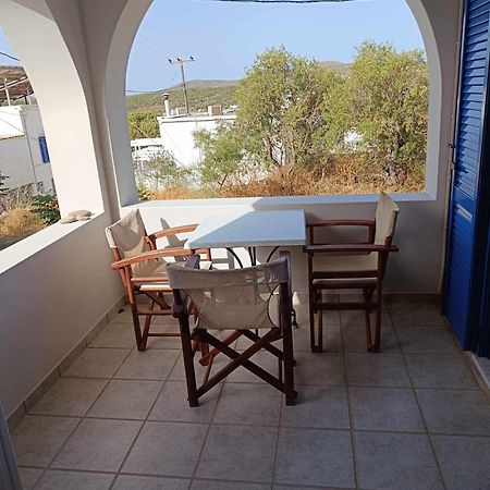 Athina Rooms Karvounades المظهر الخارجي الصورة