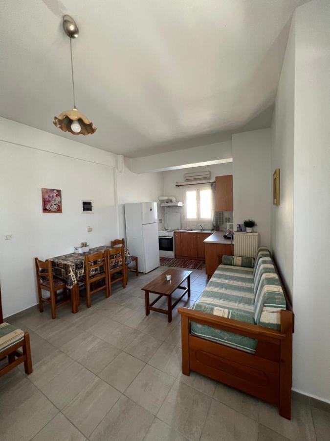 Athina Rooms Karvounades المظهر الخارجي الصورة
