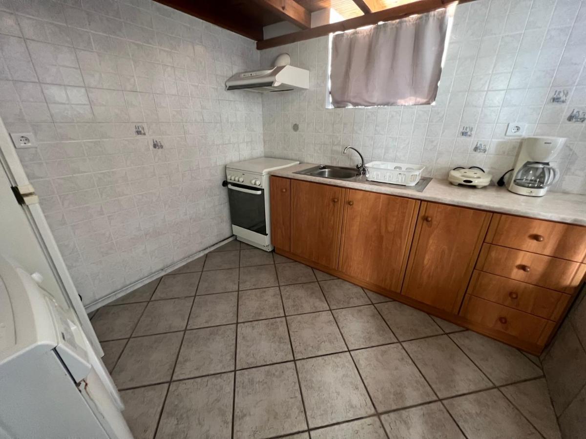 Athina Rooms Karvounades المظهر الخارجي الصورة