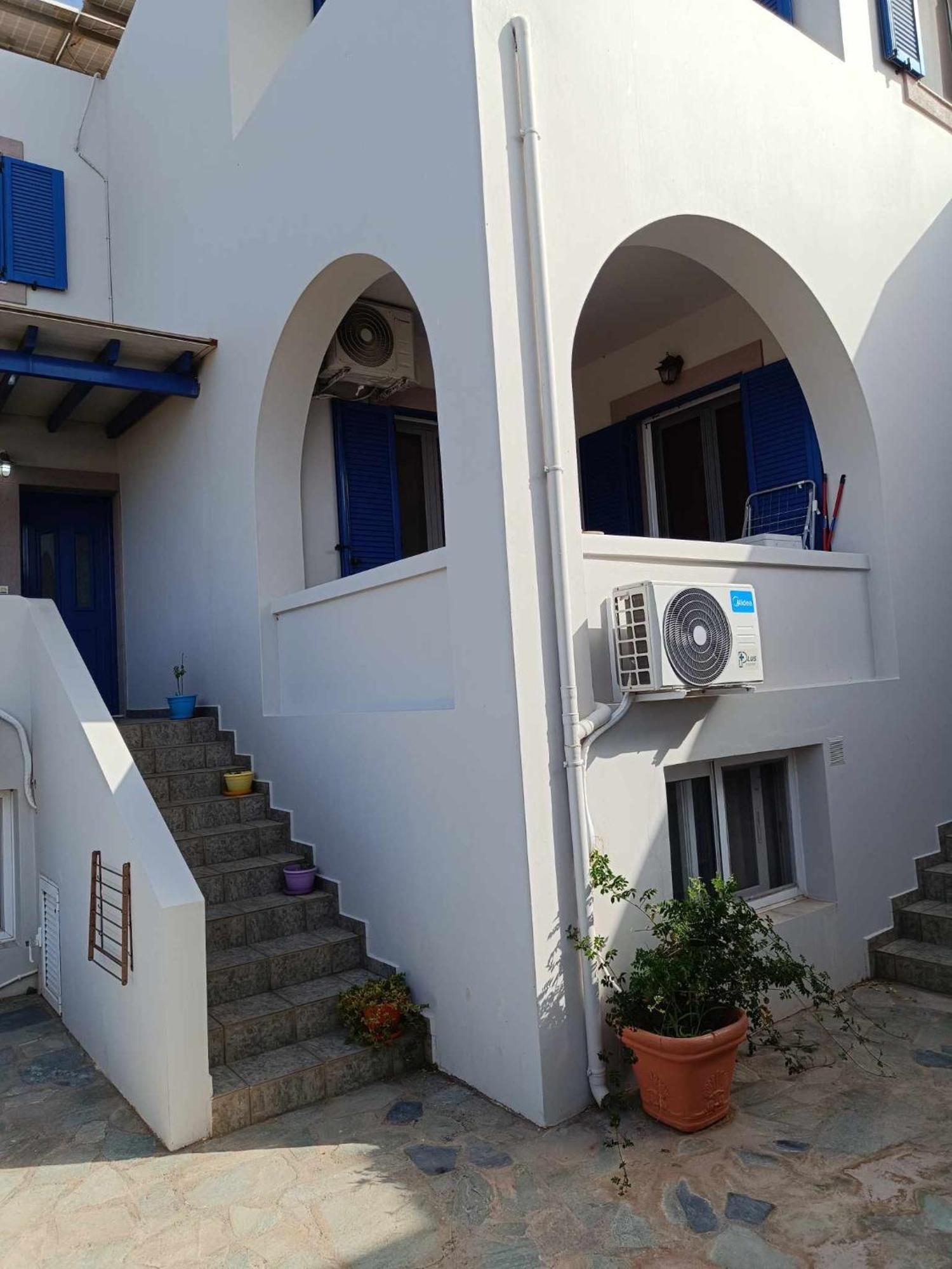 Athina Rooms Karvounades المظهر الخارجي الصورة